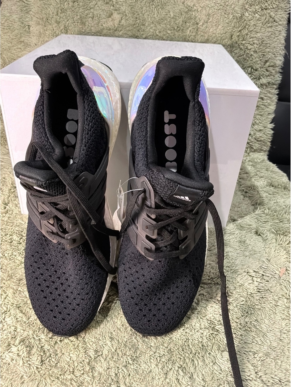 Adidas boost men’s size 9.5 women’s size 11
